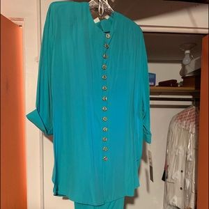 Two piece never worn real pants suit